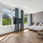 And Coliving I