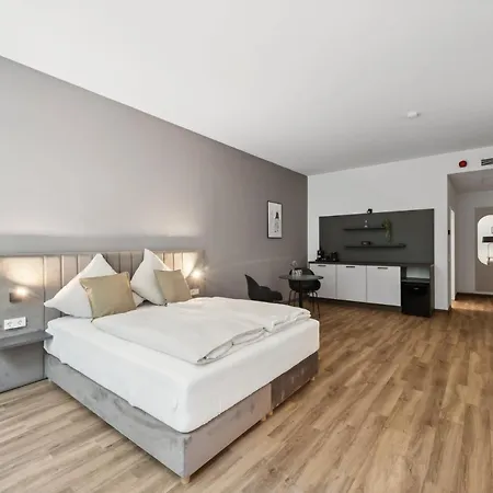 And Coliving I Lägenhetshotell Bonn