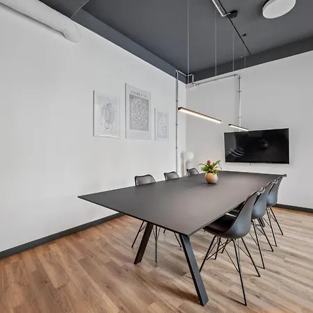 And Coliving I 4* Bonn