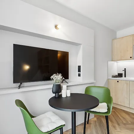 And Coliving I מלון דירות 3*