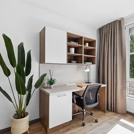And Coliving I 4* Бонн