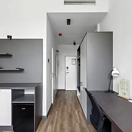 Апарт-отель And Coliving I Бонн