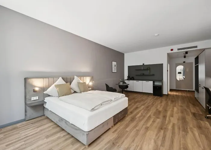 And Coliving I Lejlighedshotel Bonn