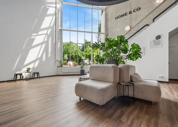 And Coliving I Aparthotel 3*